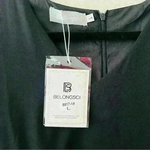 BELONGSCI NWT WOMENS V NECK BELL SLEEVE SHIFT MINI BLACK DRESS SIZE L - Picture 2 of 7
